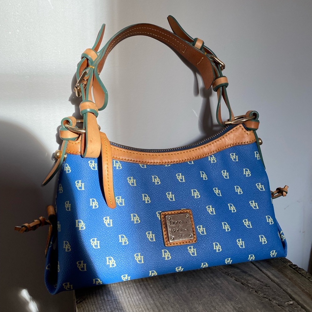 Dooney & Bourke